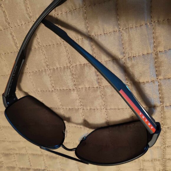 AUTHENTIC 2018 Men's Prada Black Polarized Sunglasses - Picture 1 of 14